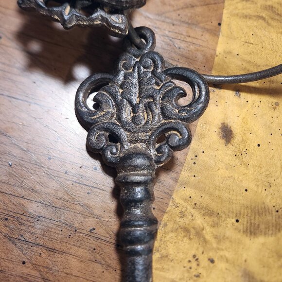 SOLD - Picture 4 of 11